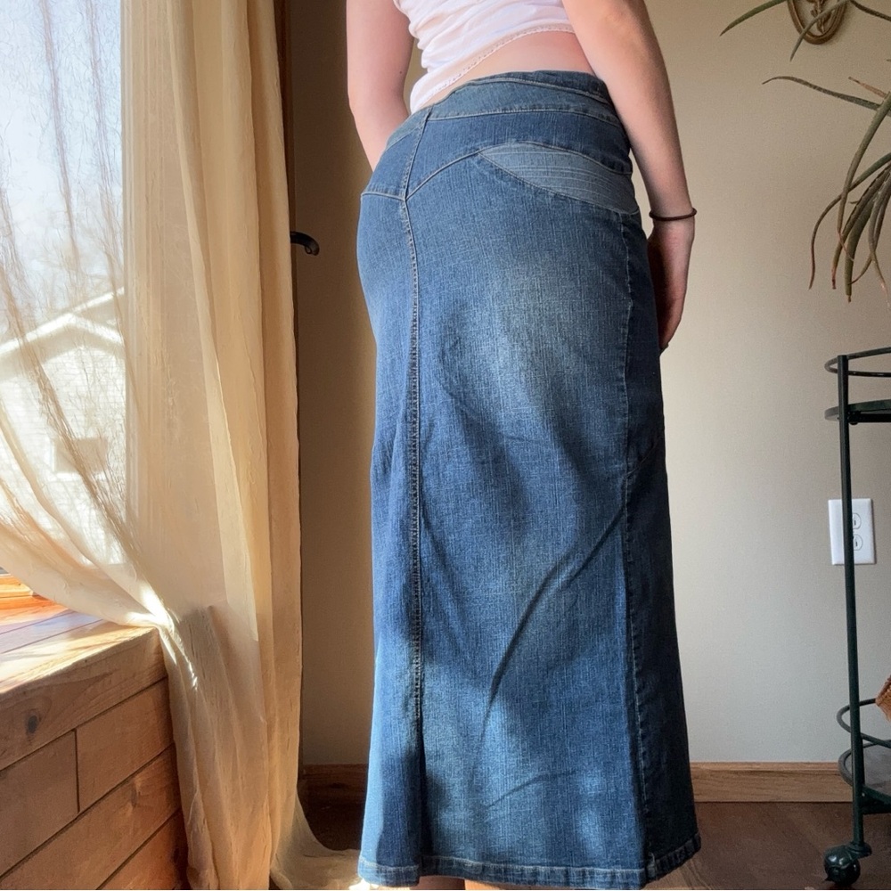 Vese Y2K Denim Maxi Skirt - Picture 8 of 8